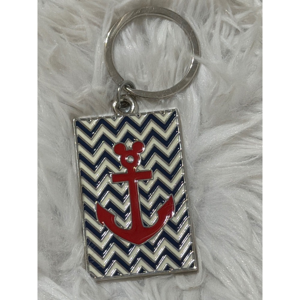 Disney Cruise Line Keychain Mickey Mouse Anchor Navy Chevron Enamel FAC 036547‎